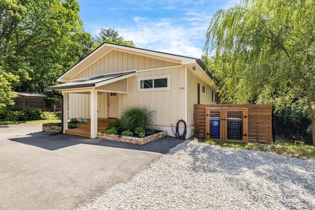 506 Hiawassee Ave, Black Mountain, NC 28711 - view of front of house