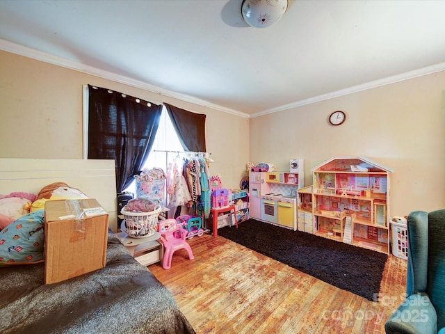 121 Patrick St, Gastonia, NC 28054 - game room with crown molding and wood finished floors