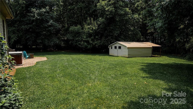 3273 16th St NE, Hickory, NC 28601 - view of green lawn featuring a wooded view