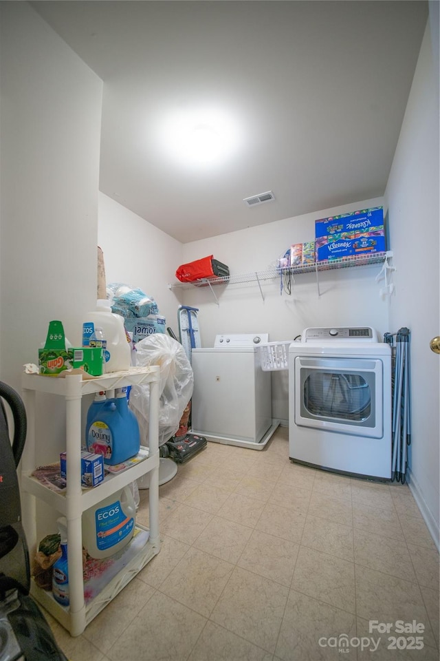 16525 Kettlewell Ln, Charlotte, NC 28277 - laundry area with washing machine and clothes dryer