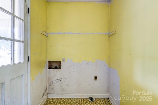 798 Wilson St, China Grove, NC 28023 - laundry area featuring hookup for an electric dryer, baseboards, hookup for a washing machine, and tile patterned floors