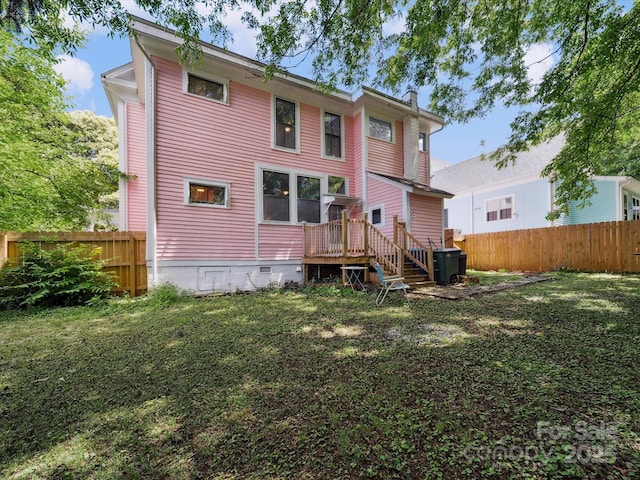 408 S Ellis St, Salisbury, NC 28144 - back of property with a fenced backyard