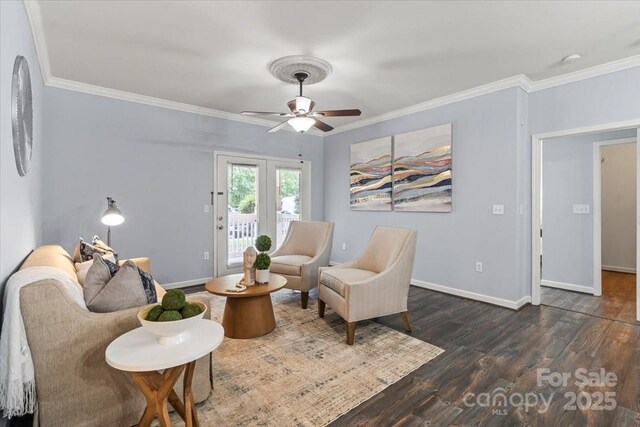 11911 Ridgeway Park Dr, Charlotte, NC 28277 - living area featuring dark wood-style flooring, crown molding, baseboards, and ceiling fan