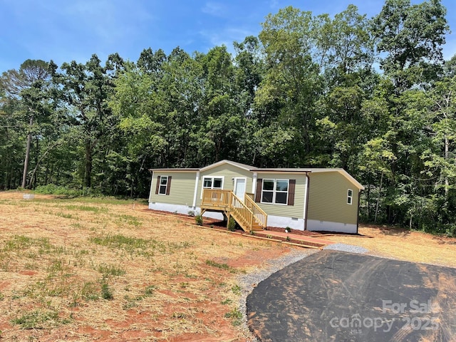 4156 Tallent Rd, Morganton, NC 28655 - manufactured / mobile home featuring crawl space