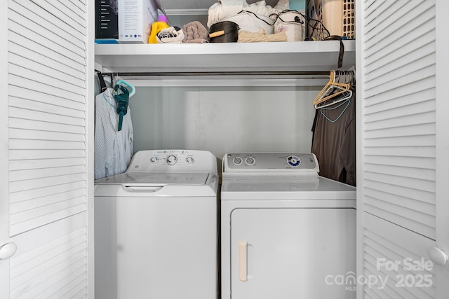 1266 18th St NE, Hickory, NC 28601 - laundry room with separate washer and dryer