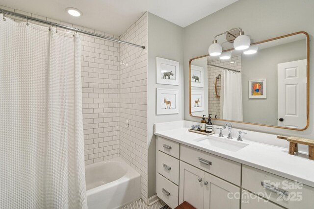 5 Lowry Ln, Weaverville, NC 28787 - full bath featuring vanity and shower / bath combo with shower curtain