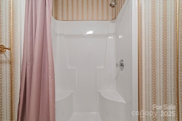 460 27th Avenue Cir NW, Hickory, NC 28601 - bathroom featuring curtained shower