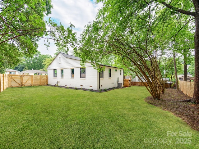 2114 Thurmond Pl, Charlotte, NC 28205 - view of yard featuring central AC unit
