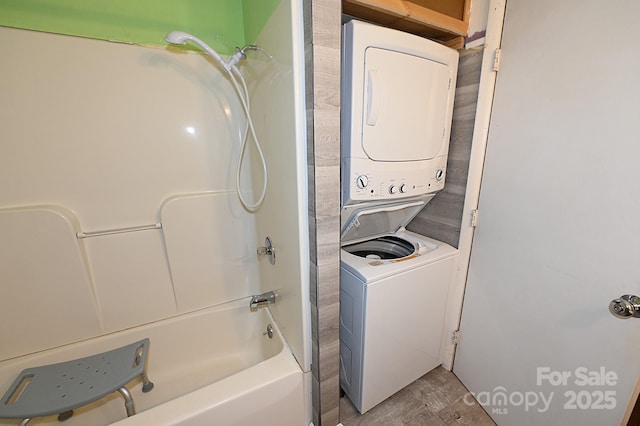2625 Glenn St, Newton, NC 28658 - laundry area with stacked washing machine and dryer