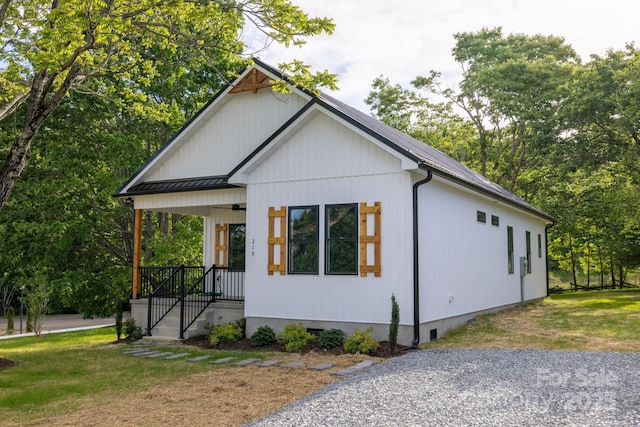 219 Grayson St, Sparta, NC 28675 - view of front of property featuring a front yard and crawl space