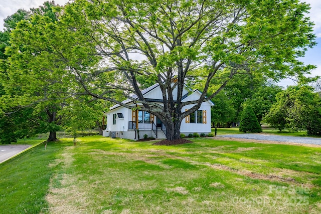 219 Grayson St, Sparta, NC 28675 - view of front of home featuring a front lawn