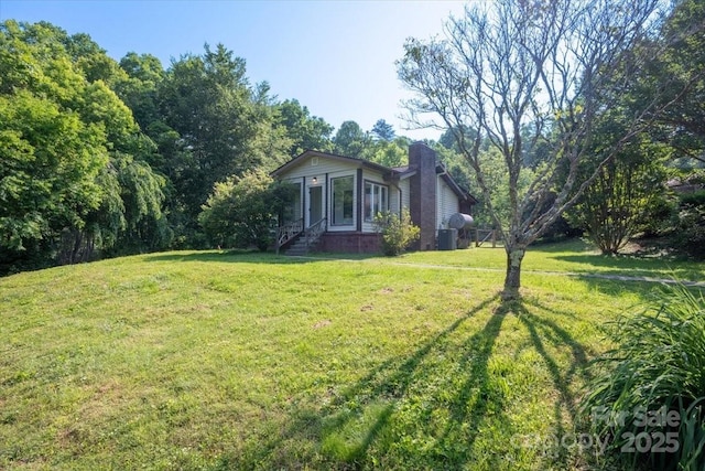 825 Pole Miller Ext, Brevard, NC 28712 - view of green lawn