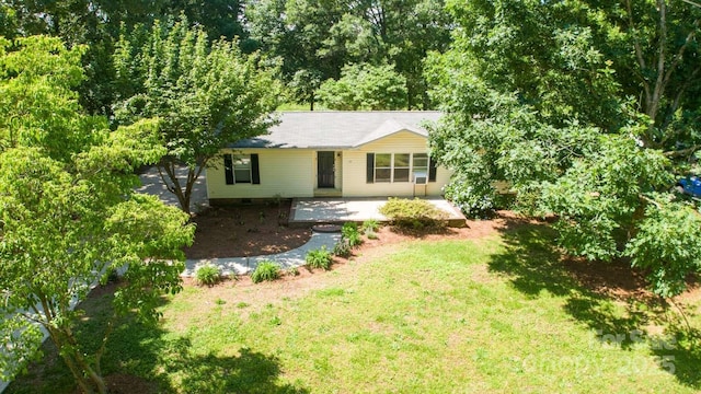 155 Springdale Acres Dr, Mooresville, NC 28115 - view of front of property featuring a front lawn and a patio
