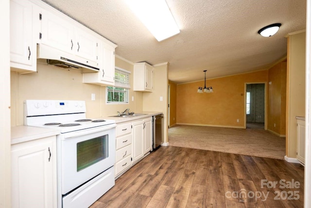 155 Springdale Acres Dr, Mooresville, NC 28115 - kitchen with electric range, under cabinet range hood, a sink, a textured ceiling, and light countertops