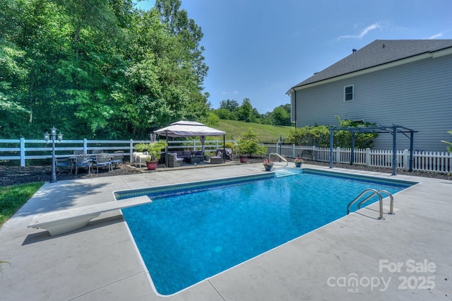 10304 Squires Way Unit 18, Cornelius, NC 28031 - view of pool featuring a pergola, a patio area, and a diving board