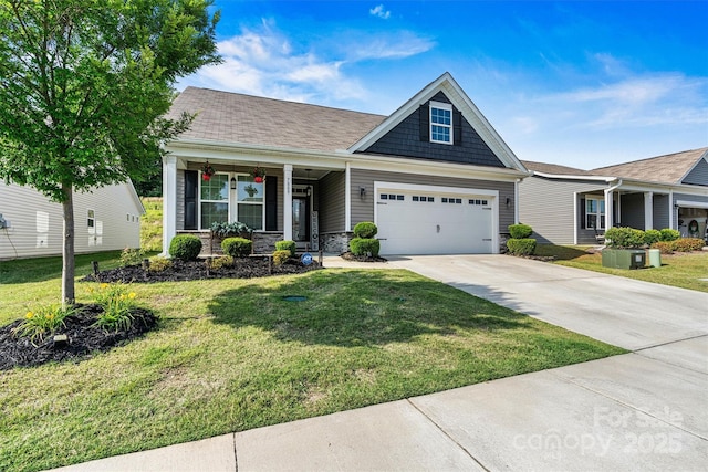 7809 Creek Park Dr, Denver, NC 28037 - view of front of home with a front lawn, driveway, a porch, and an attached garage