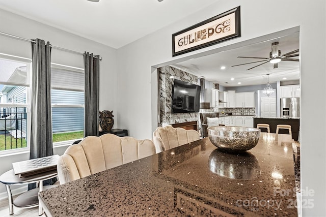 7809 Creek Park Dr, Denver, NC 28037 - dining area featuring ceiling fan and recessed lighting