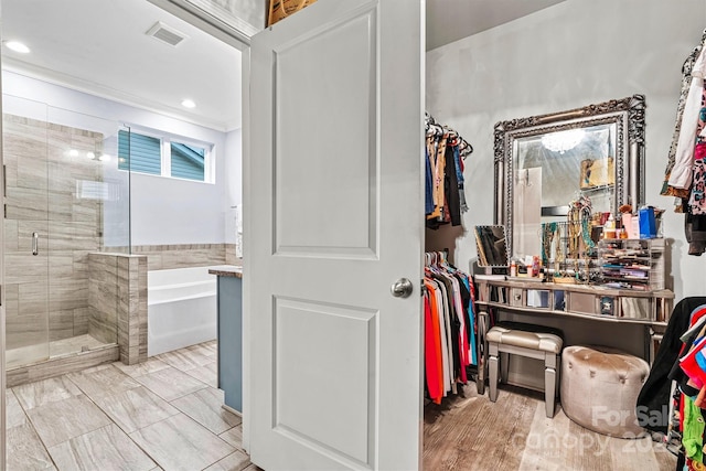 7809 Creek Park Dr, Denver, NC 28037 - view of walk in closet