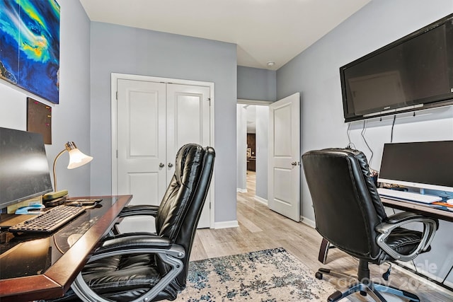 7809 Creek Park Dr, Denver, NC 28037 - home office with light wood-style flooring and baseboards