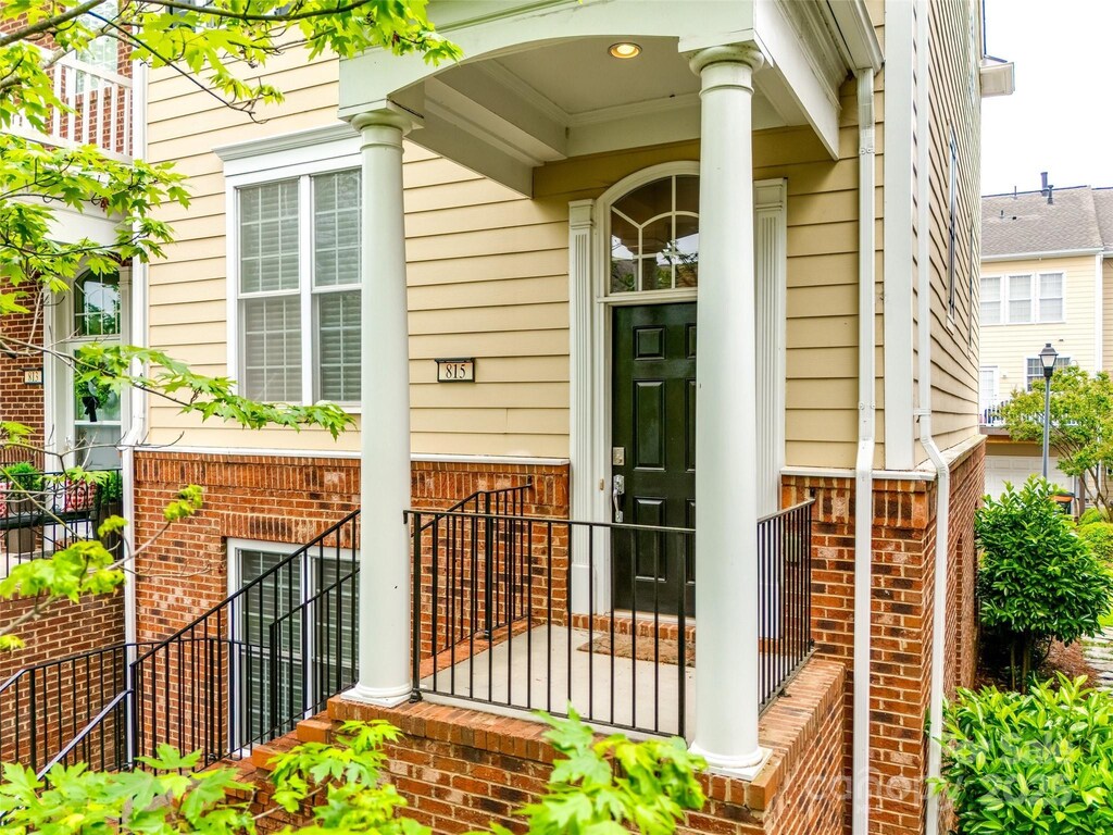 815 Granby Dr, Fort Mill, SC 29708 - photo 1