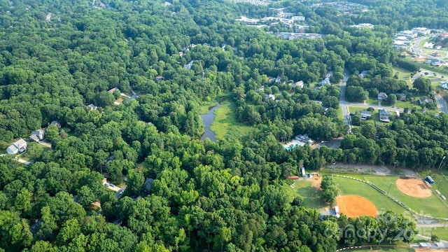 405 Shrewsbury Ln, Matthews, NC 28105