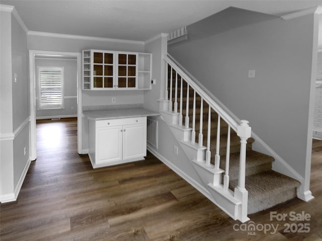 124 Creek Hollow Trl, Belmont, NC 28012 - stairway with wood finished floors, ornamental molding, and baseboards