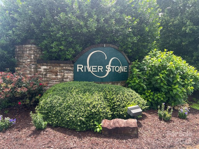 197 Roanoke Rd, Fletcher, NC 28732 - view of community sign
