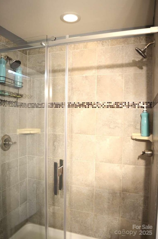 7170 Kenyon Dr, Denver, NC 28037 - full bath with a stall shower