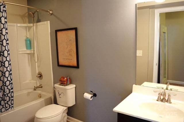 7170 Kenyon Dr, Denver, NC 28037 - full bathroom with toilet, vanity, shower / bathtub combination with curtain, and baseboards