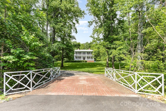 704 Little Creek Dr, Kings Mountain, NC 28086 - photo 2