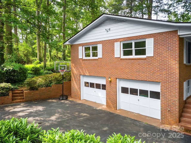 251 Sherwood Ln, Hendersonville, NC 28791 - photo 3