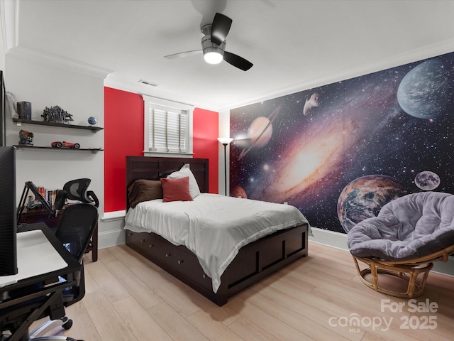 315 Mountainview Dr, Charlotte, NC 28270 - bedroom featuring wood finished floors, ceiling fan, and baseboards