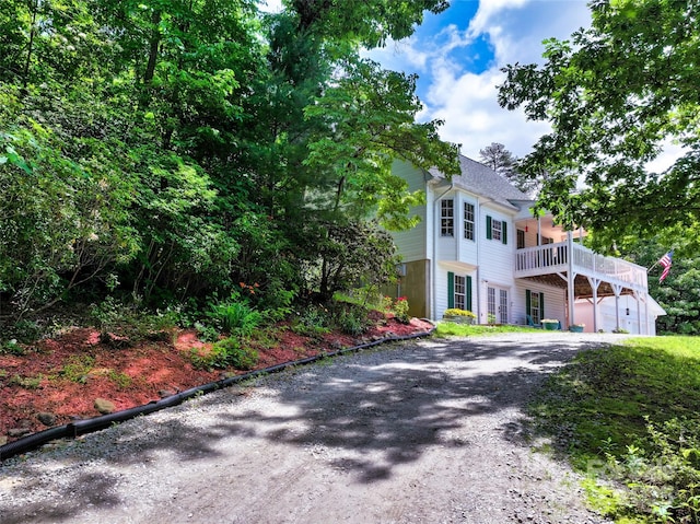 186 Hawks Point Dr, Zirconia, NC 28790 - view of front facade with driveway