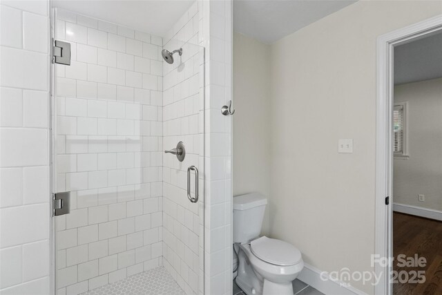 4906 Charleston Dr, Charlotte, NC 28212 - bathroom featuring a stall shower