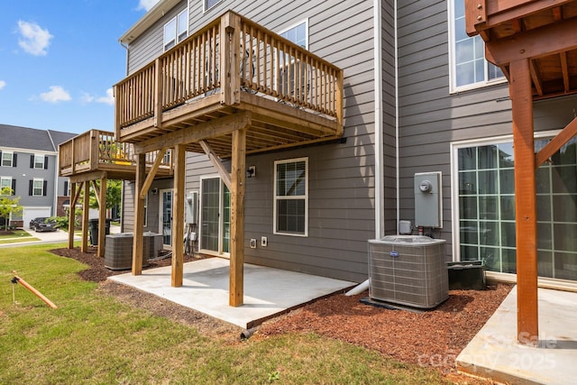 3108 Beeler Ln, Charlotte, NC 28208 - view of patio / terrace featuring central AC unit and a wooden deck