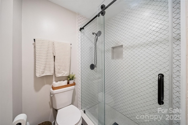 3737 Winding Creek Ln, Charlotte, NC 28226 - full bath featuring toilet and a shower stall