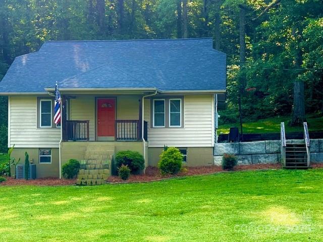 149 Poplar Dr W, Marion, NC 28752 - photo 1