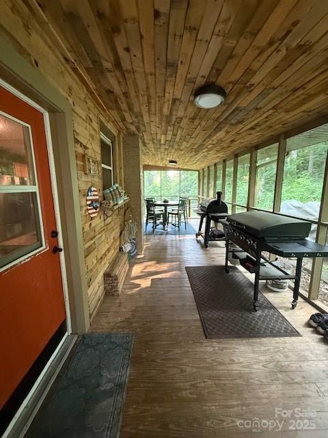 149 Poplar Dr W, Marion, NC 28752 - photo 2