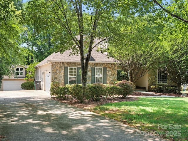 10300 Crestwood Dr, Charlotte, NC 28277 - photo 1