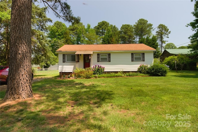 252 Chuckwood Rd, Mooresville, NC 28117 - single story home with a front yard