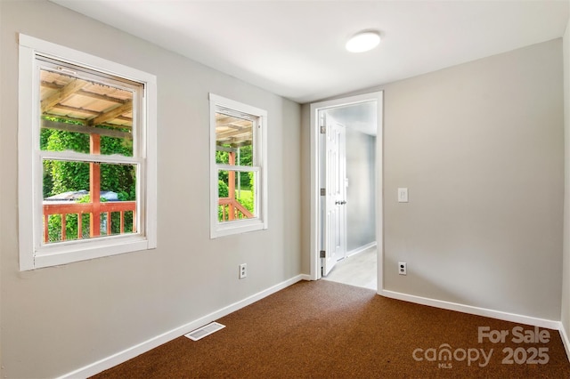 1016 S D Ave, Maiden, NC 28650 - carpeted empty room featuring baseboards