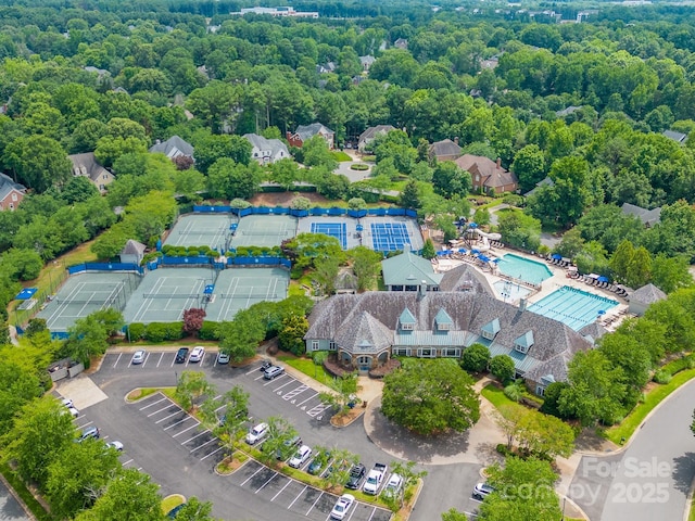 9210 Ginhouse Ln, Charlotte, NC 28277 - aerial view of a pool