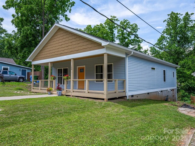 108 Le-An-Hurst Rd, Asheville, NC 28803 - view of front facade with a front lawn, crawl space, and a porch