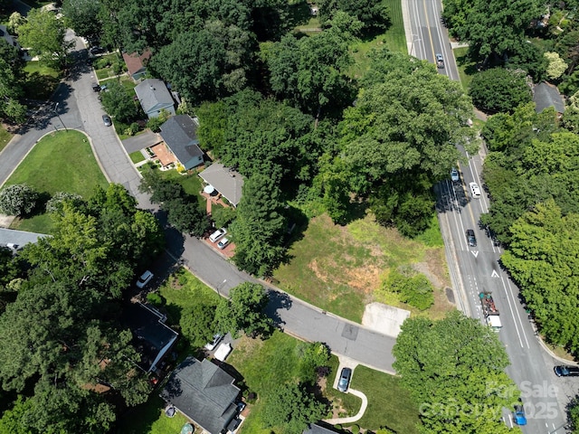 4800 Valley Stream Rd, Charlotte, NC 28209