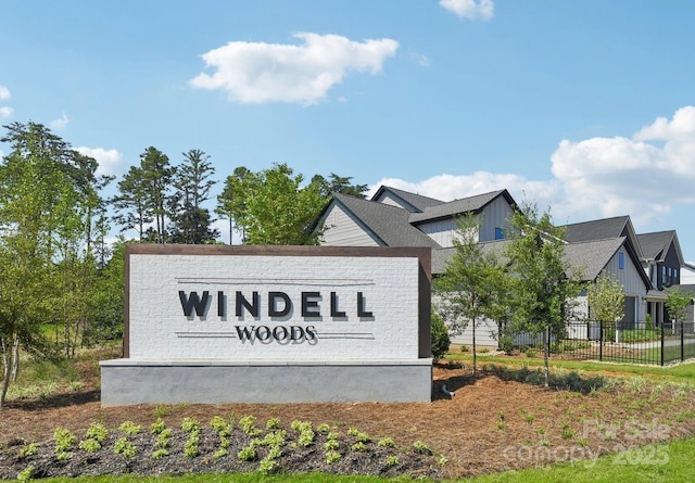 612 Hyder Trl, Tega Cay, SC 29708 - view of community / neighborhood sign