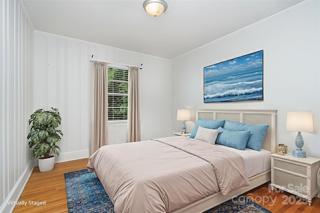 3939 Sheffield Dr, Charlotte, NC 28205 - bedroom with crown molding and wood finished floors