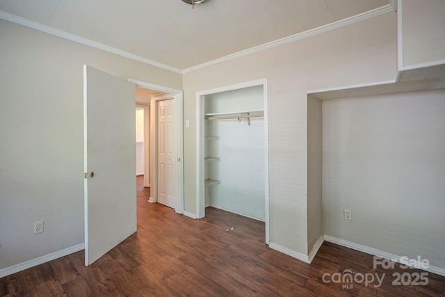 7320 Ritter Dr, Charlotte, NC 28270 - unfurnished bedroom with crown molding, wood finished floors, and a closet