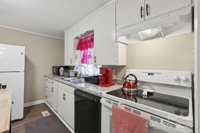 1425 3rd Street Pl NE, Hickory, NC 28601 - kitchen with white appliances, under cabinet range hood, a sink, white cabinetry, and light countertops