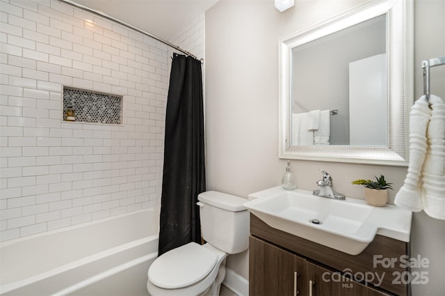 6935 Woodstock Dr, Charlotte, NC 28210 - photo 7