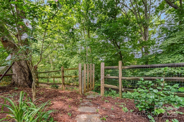 6935 Woodstock Dr, Charlotte, NC 28210 - photo 21